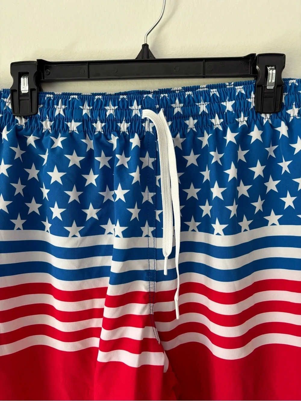 Chubbies American Flag Backyard BBQ 7 Inch Swim Trunk Red White Blue Stars